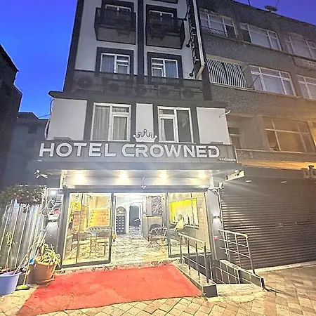 Crowned Exclusive Hotel